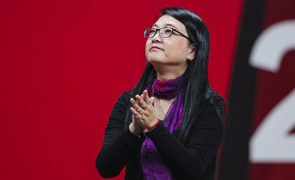 开云体育-姚明一离任就不行！苏群曝CBA分红今年少800万 升降级势在必行？